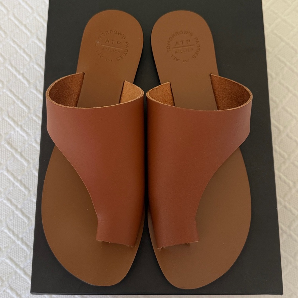ATP Rosa Cutout Sandal - Picture 7 of 10
